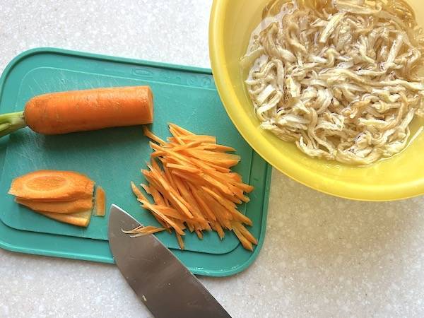 Nimono di kiriboshi daikon e carota